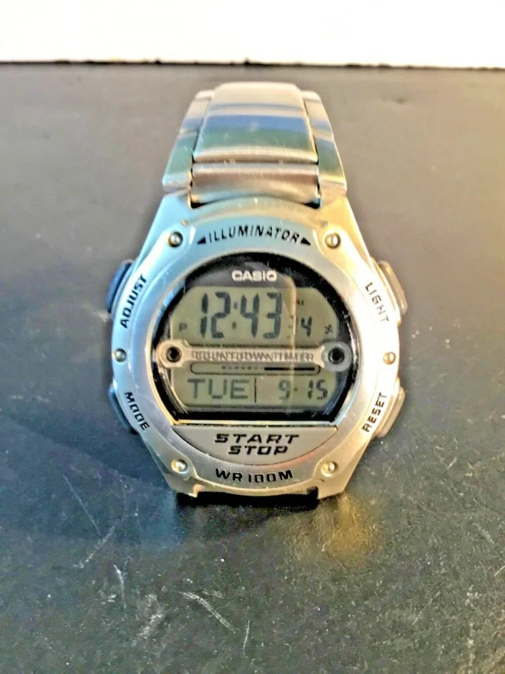Casio Illuminator WR 100M – Model W‑756 – Stainless Steel Band==WORKS WELL==